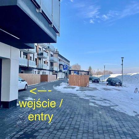 Apartments Sleep & Go Modlin Airport Nowy Dwór Mazowiecki Eksteriør bilde