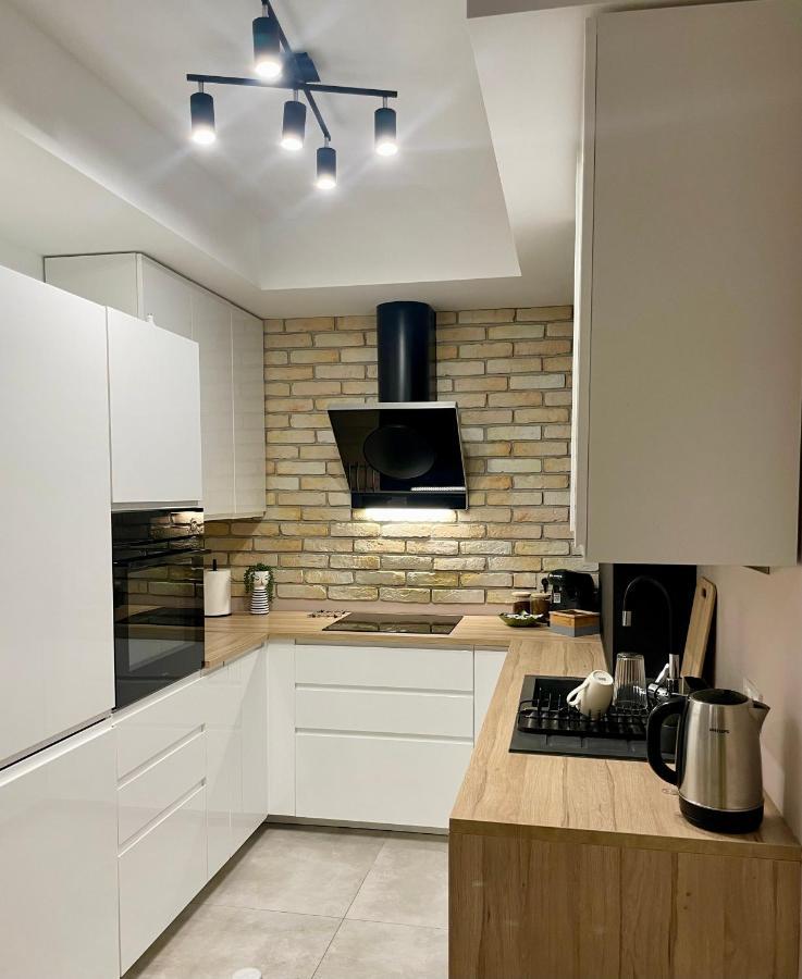 Apartments Sleep & Go Modlin Airport Nowy Dwór Mazowiecki Eksteriør bilde